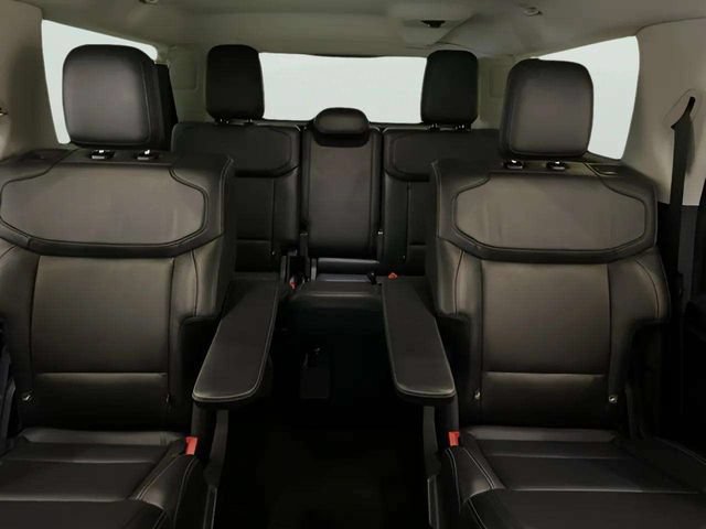 Used 2025 Ford Expedition Max Platinum AWD/4WD image 71