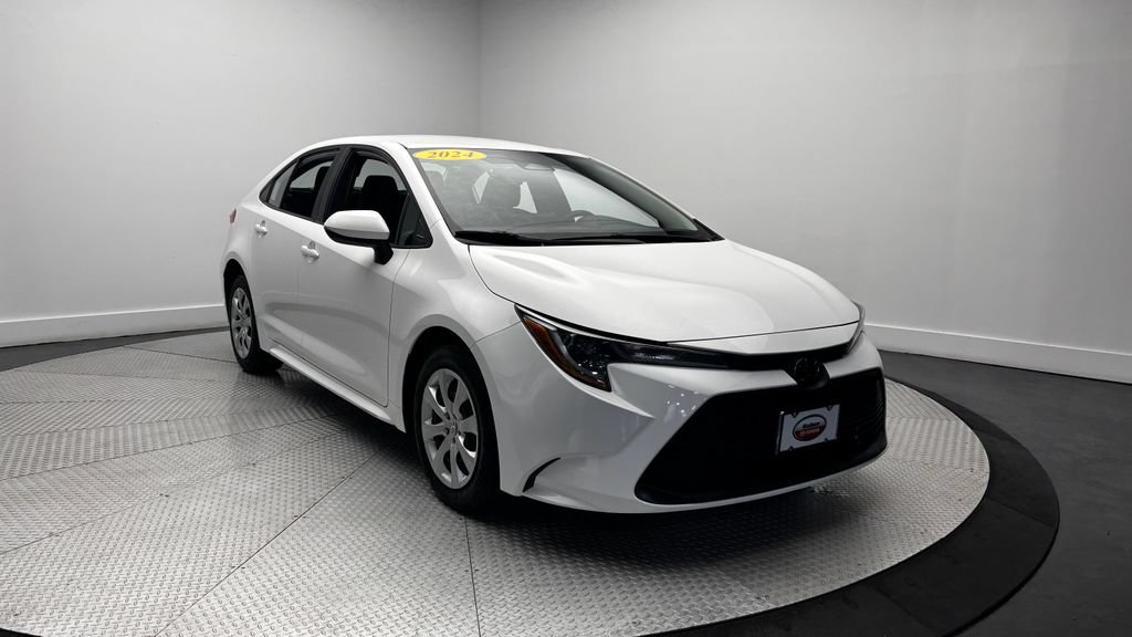 Certified 2024 Toyota Corolla LE FWD image 35