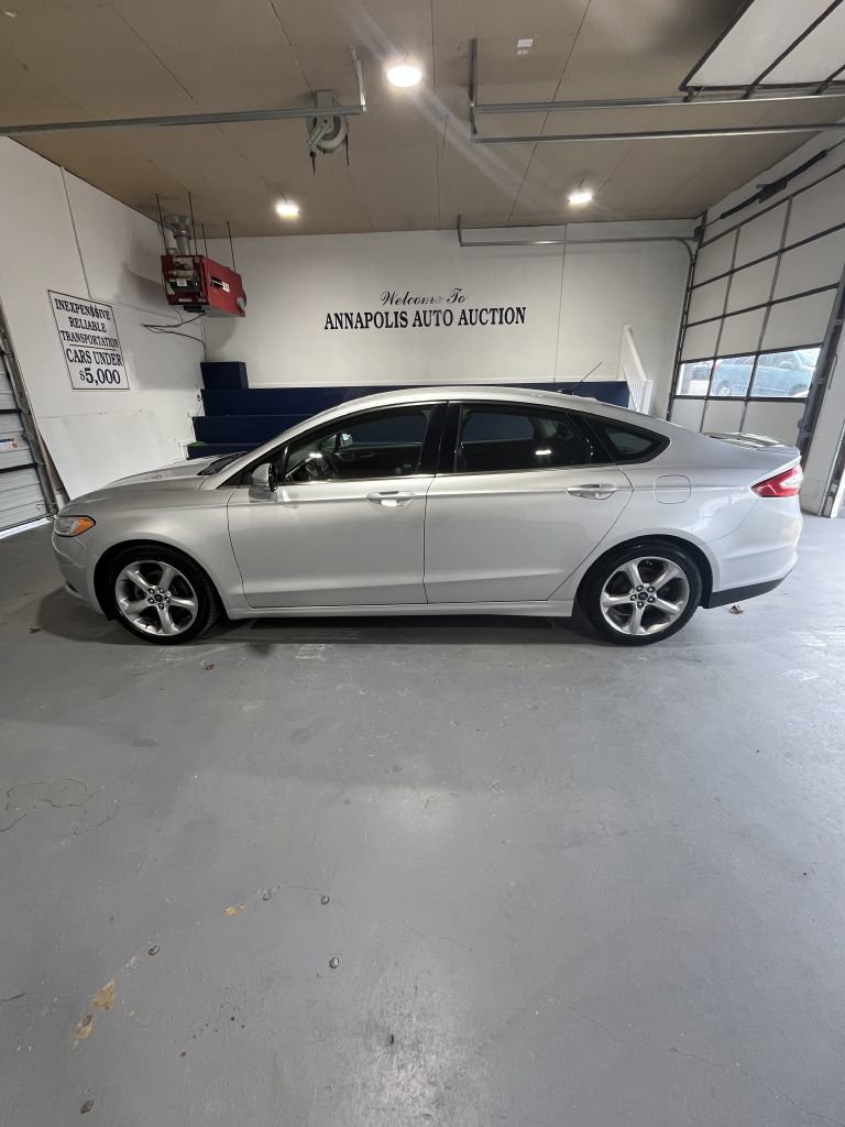 Used 2013 Ford Fusion SE
