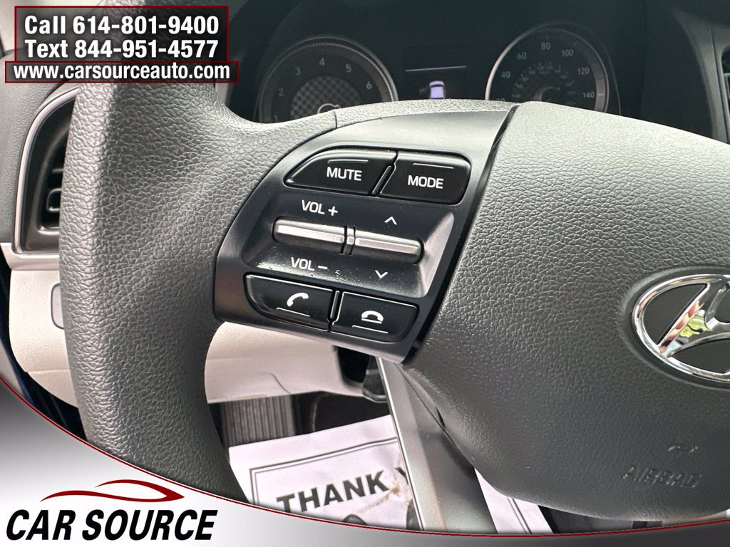 Used 2020 Hyundai Elantra SE FWD image 15