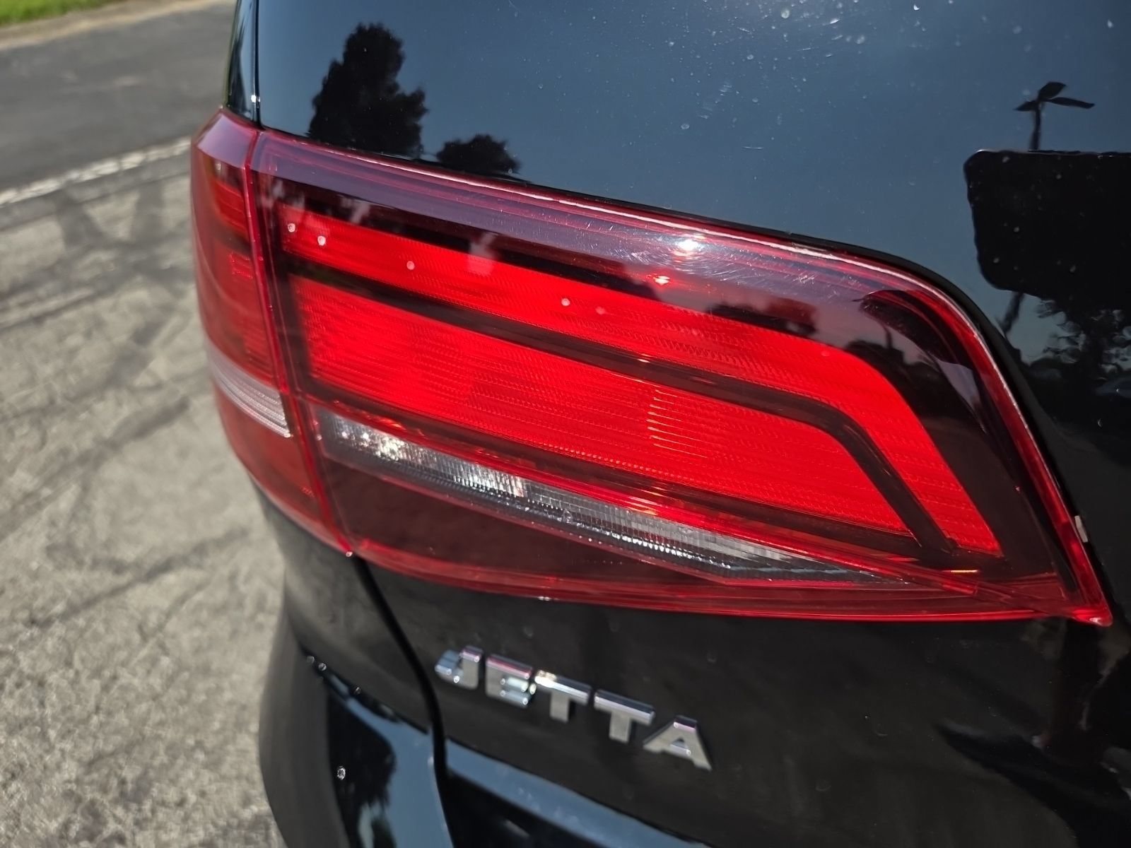 Used 2017 Volkswagen Jetta S FWD image 9