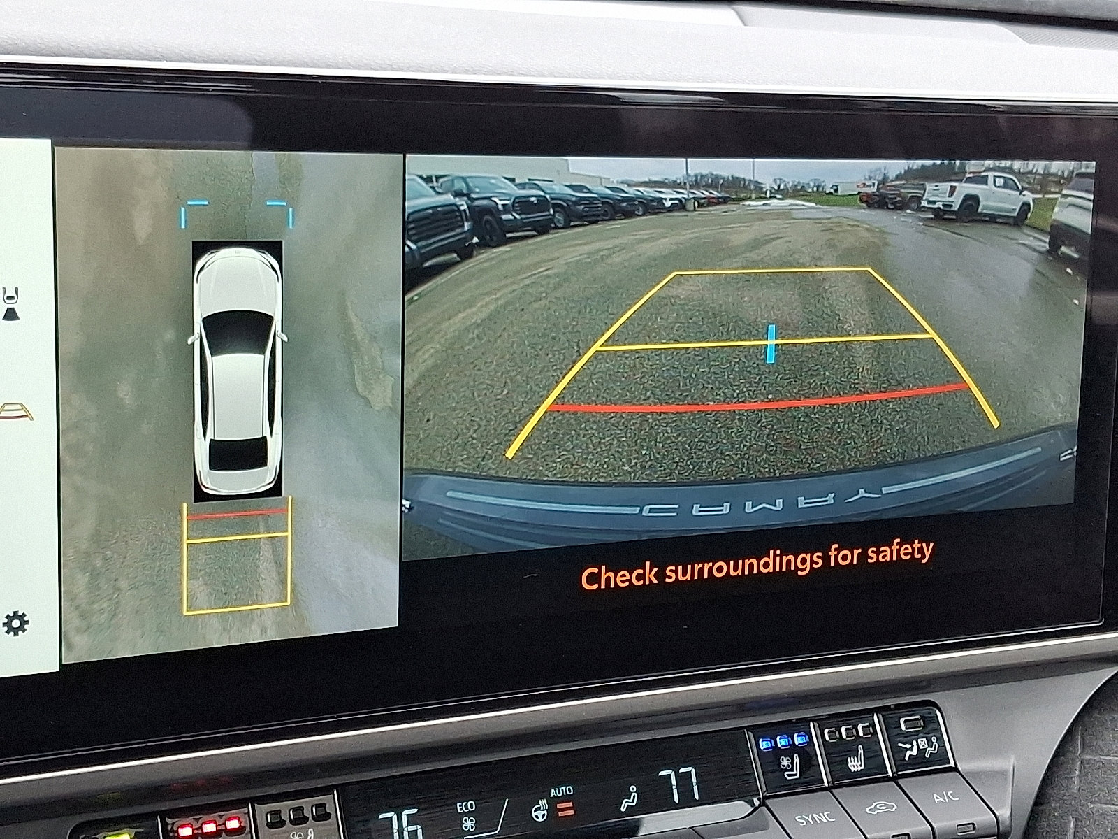 Used 2025 Toyota Camry XLE w/ Premium Plus Package image 18