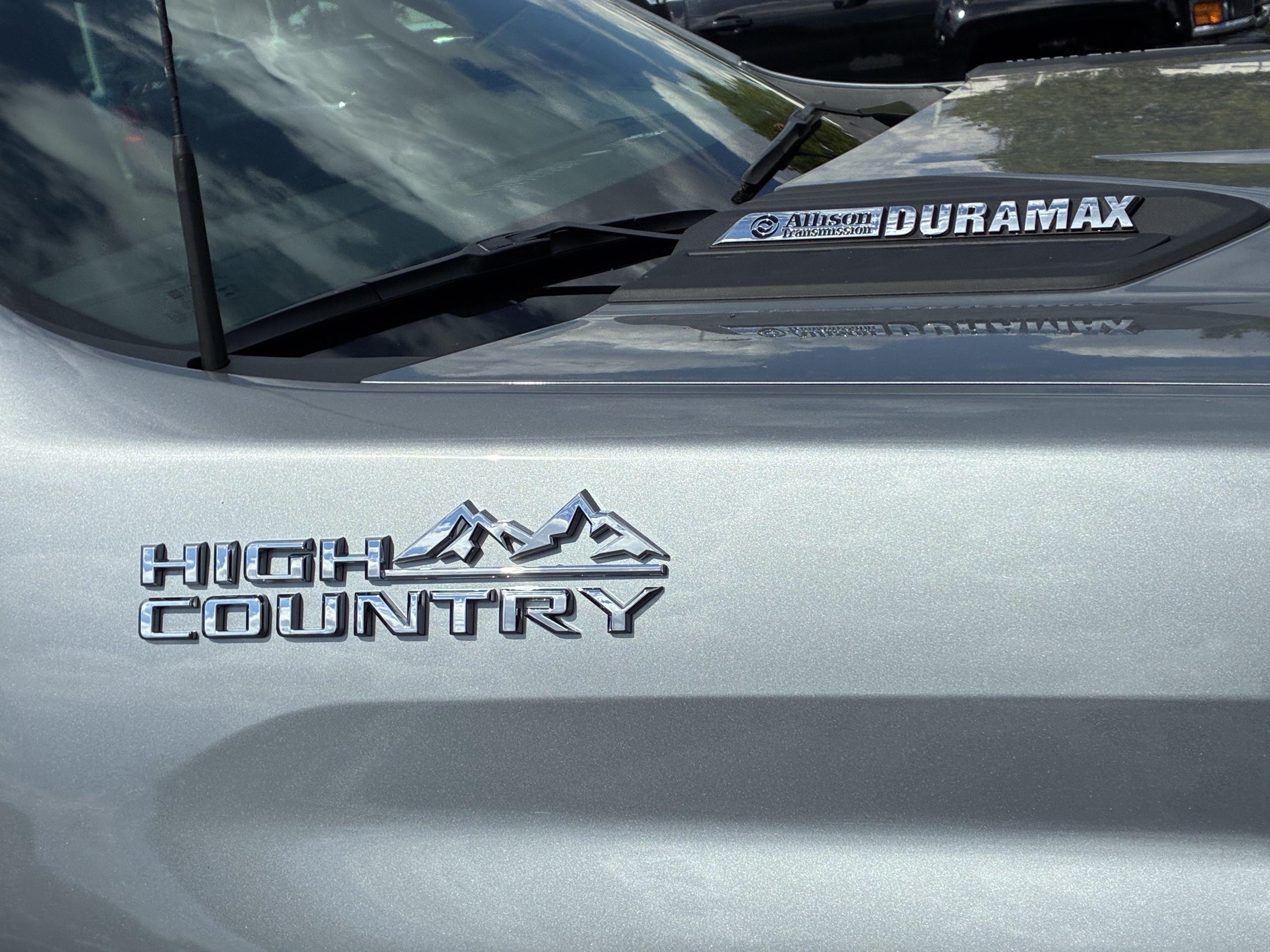 New 2026 Chevrolet Silverado 3500 High Country w/ High Country Premium Package AWD/4WD image 8