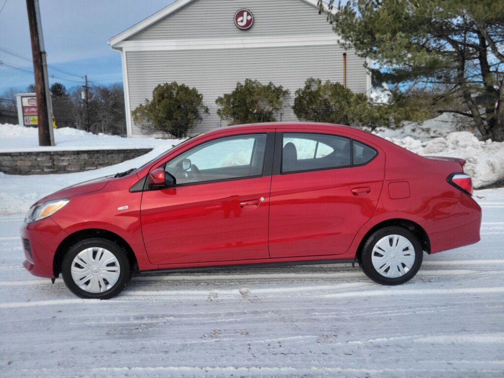 Used 2024 Mitsubishi Mirage G4 ES image 2