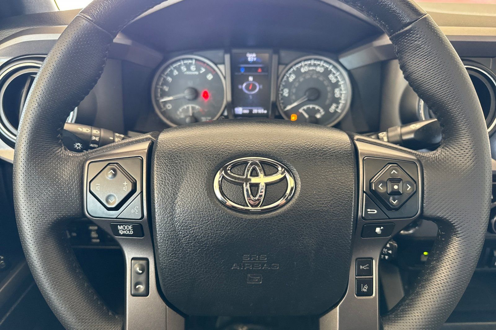 Used 2019 Toyota Tacoma TRD Sport w/ TRD Premium Sport Package image 23