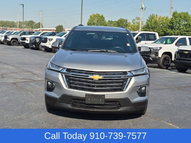 Used 2023 Chevrolet Traverse LT w/ LT Premium Package AWD/4WD image 8