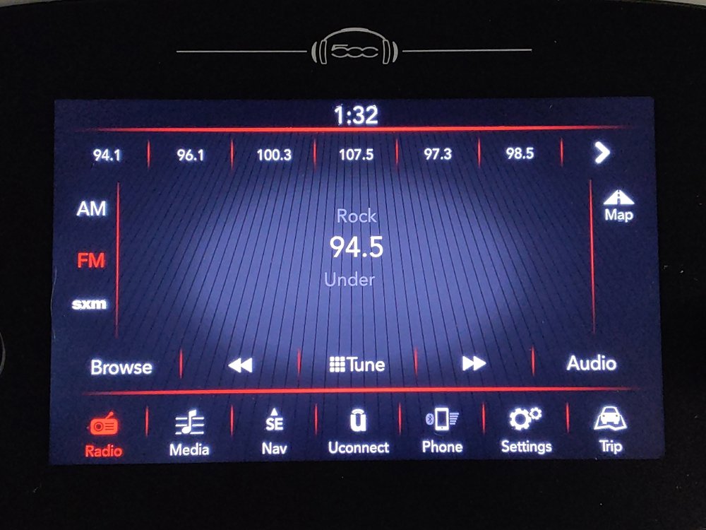 Used 2018 FIAT 500X Trekking image 25