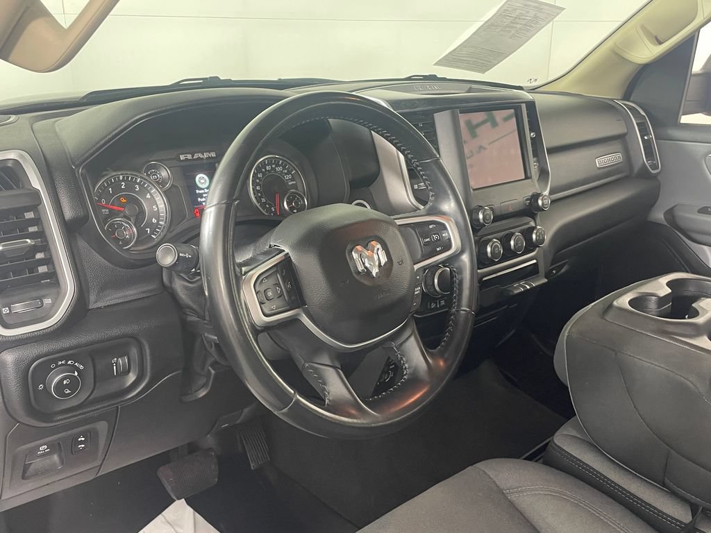 Used 2020 RAM 1500 Big Horn AWD/4WD image 14