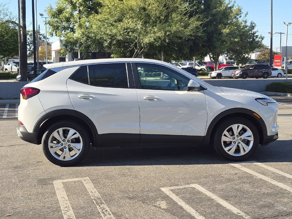 Used 2024 Buick Encore GX Preferred FWD image 6