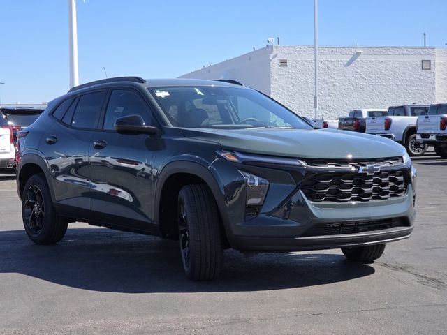 New 2026 Chevrolet Trax LT w/ Driver Confidence Package FWD image 17