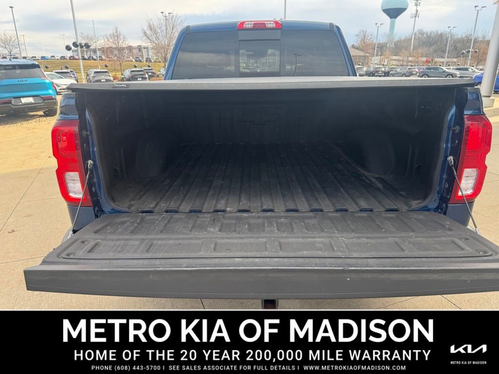 Used 2016 Chevrolet Silverado 1500 High Country w/ High Country Premium Package image 32