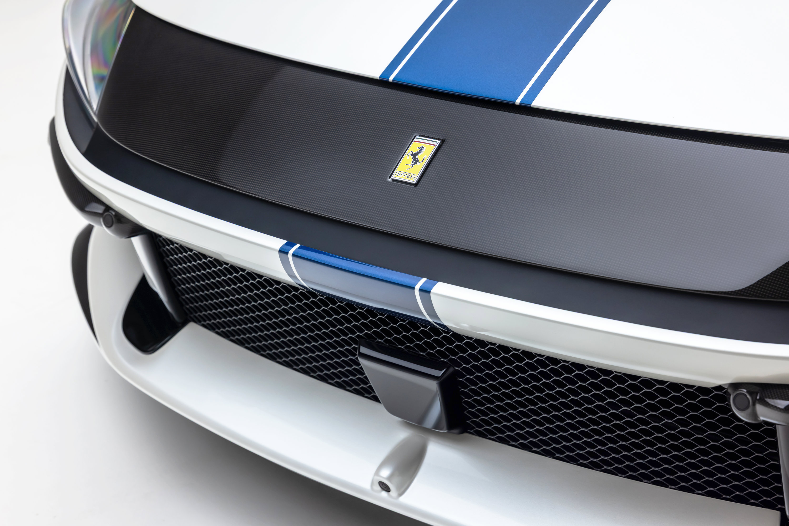 Used 2025 Ferrari 12Cilindri RWD image 9
