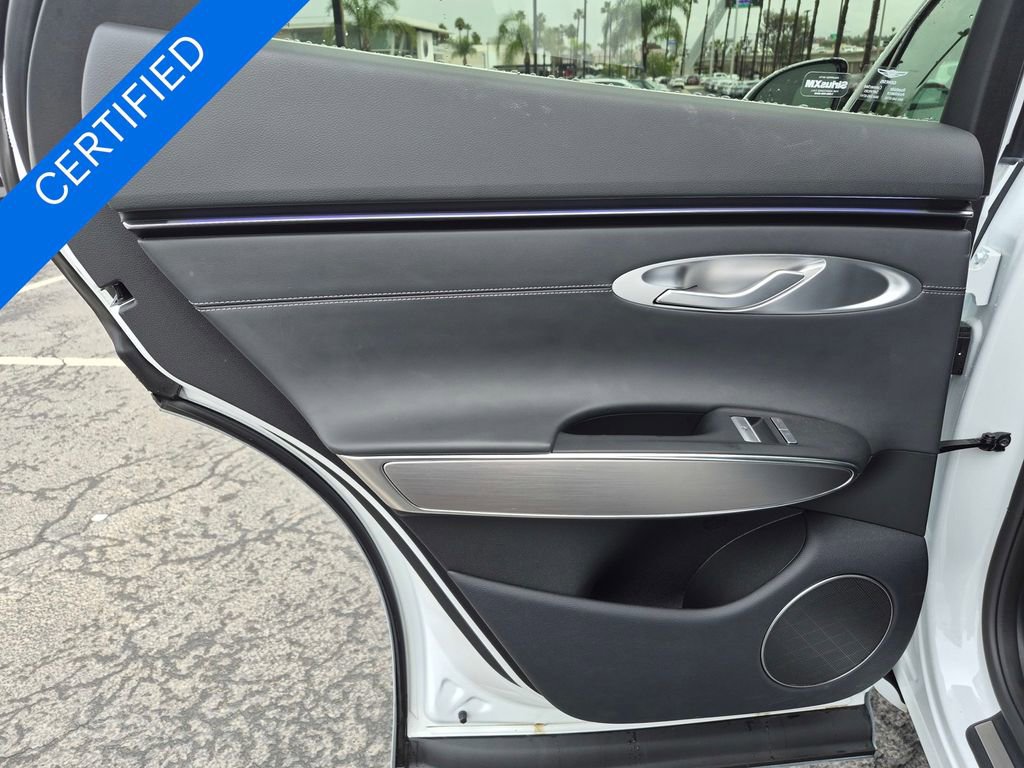 Used 2026 Genesis GV70 2.5T Select image 20