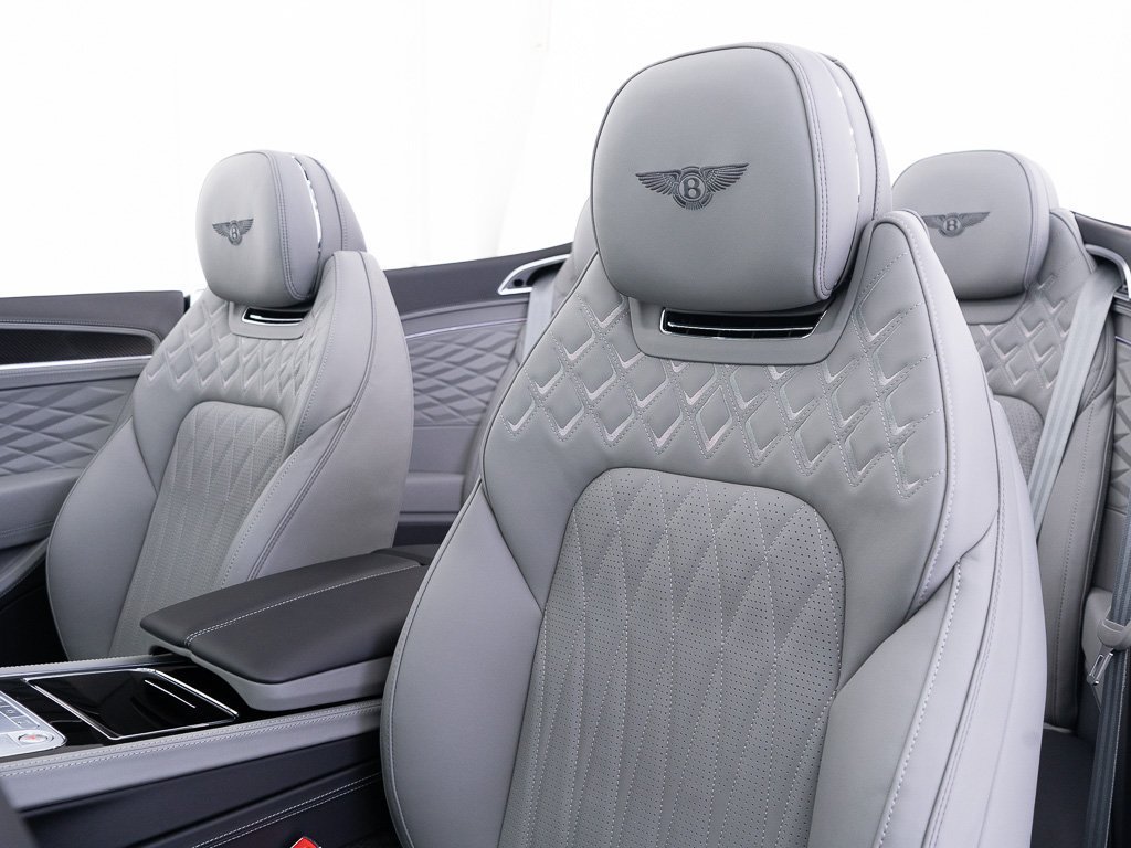 New 2026 Bentley Continental GT Azure AWD/4WD image 24