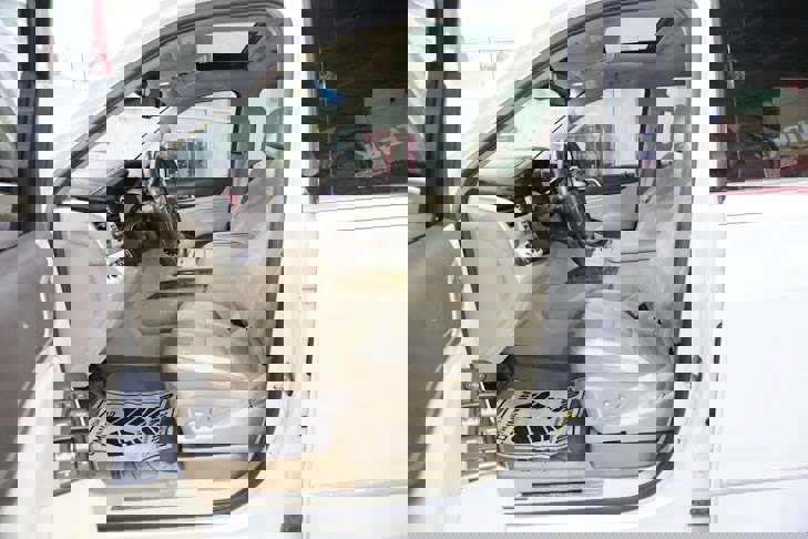 Used 2016 GMC Yukon Denali w/ Open Road Package image 17