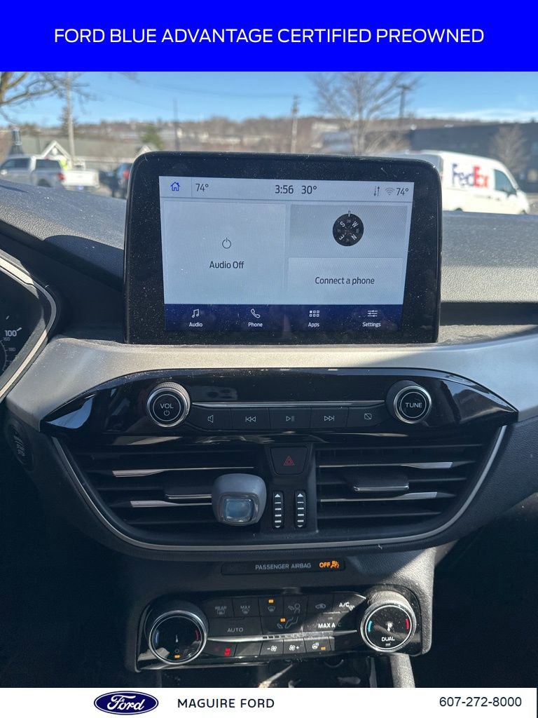 Certified 2022 Ford Escape SE w/ SE Sport Appearance Package image 13