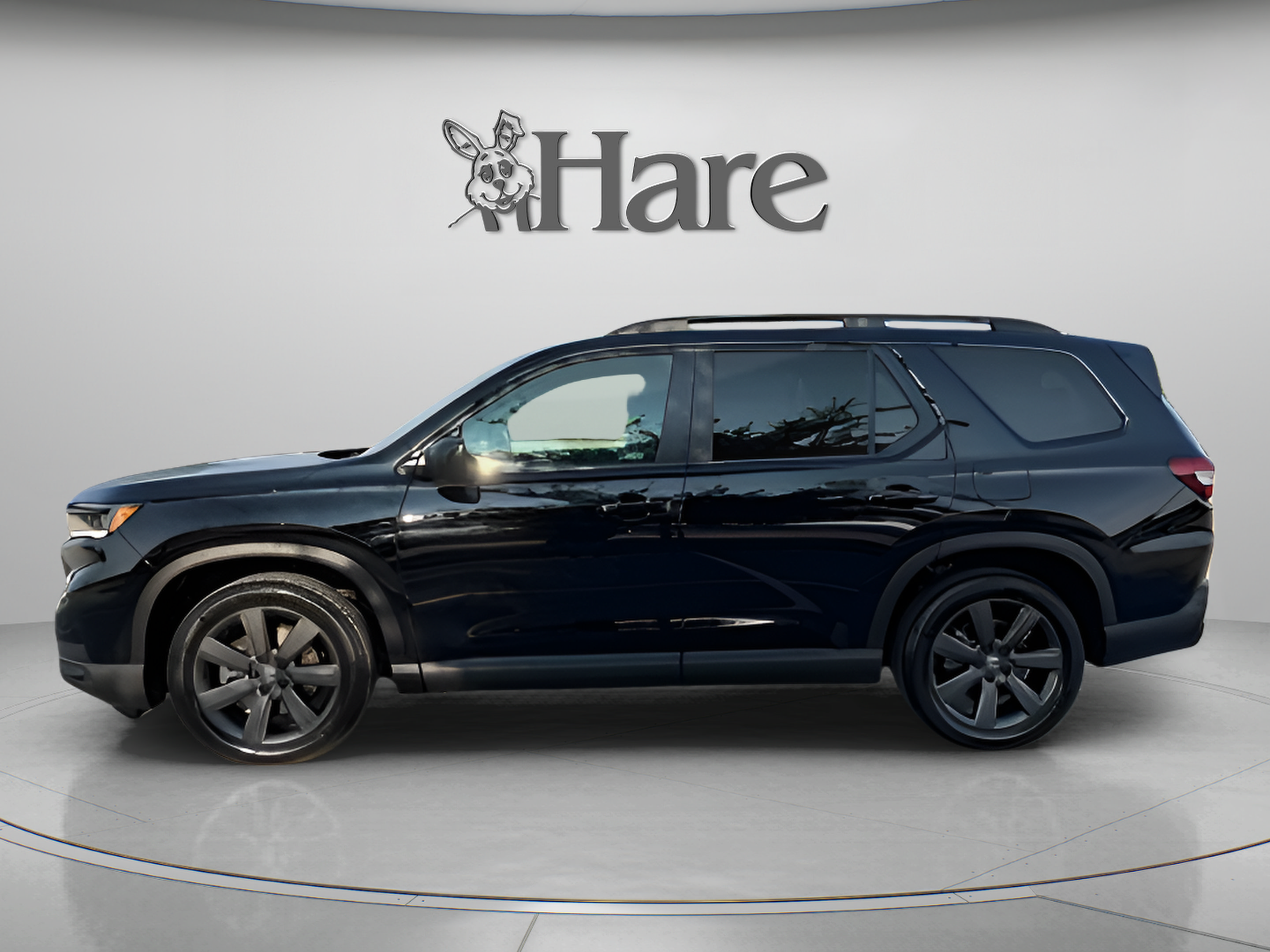 Certified 2025 Honda Pilot Sport image 2