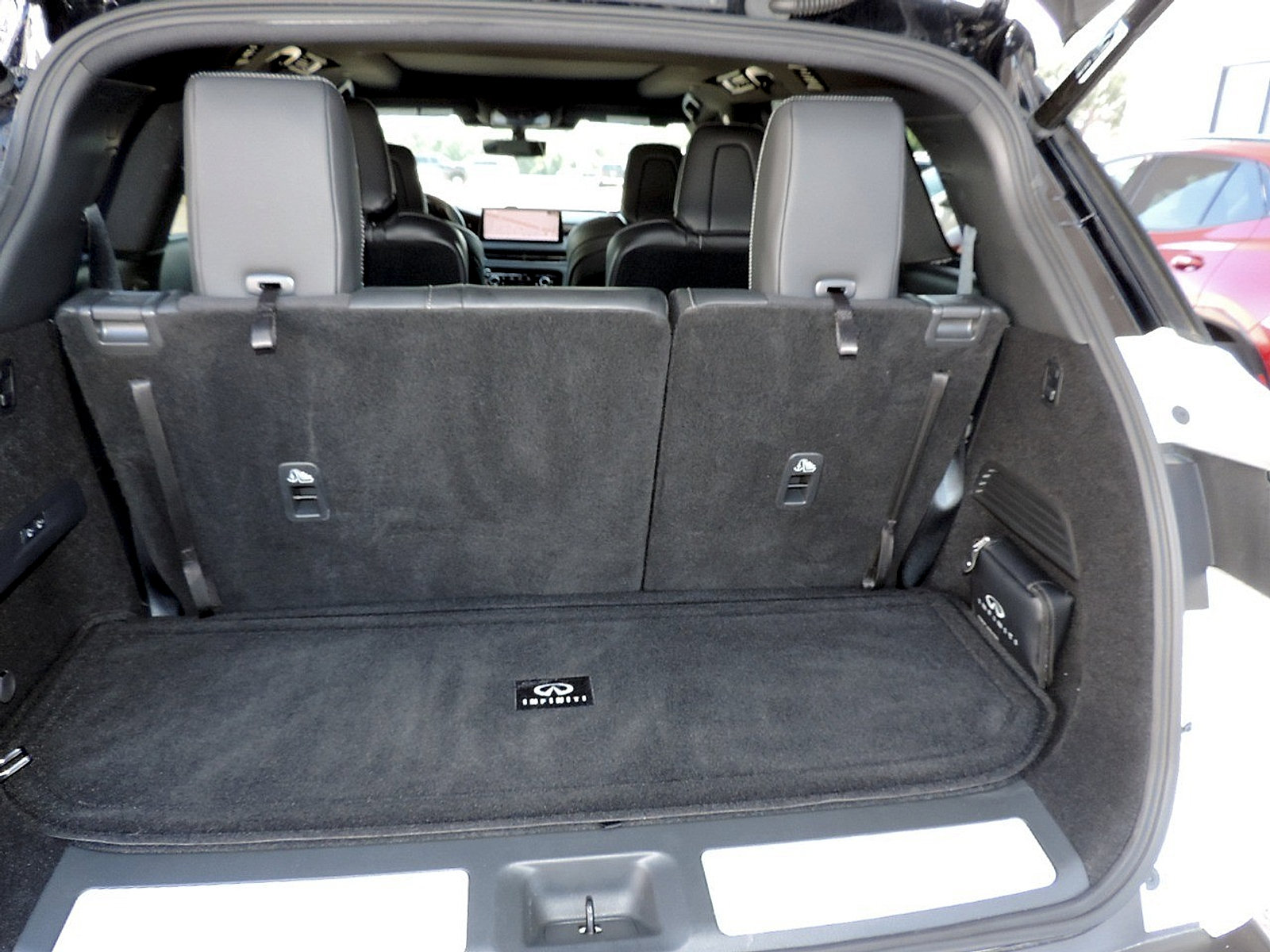 Used 2025 INFINITI QX60 Autograph w/ Cargo Package AWD/4WD image 22