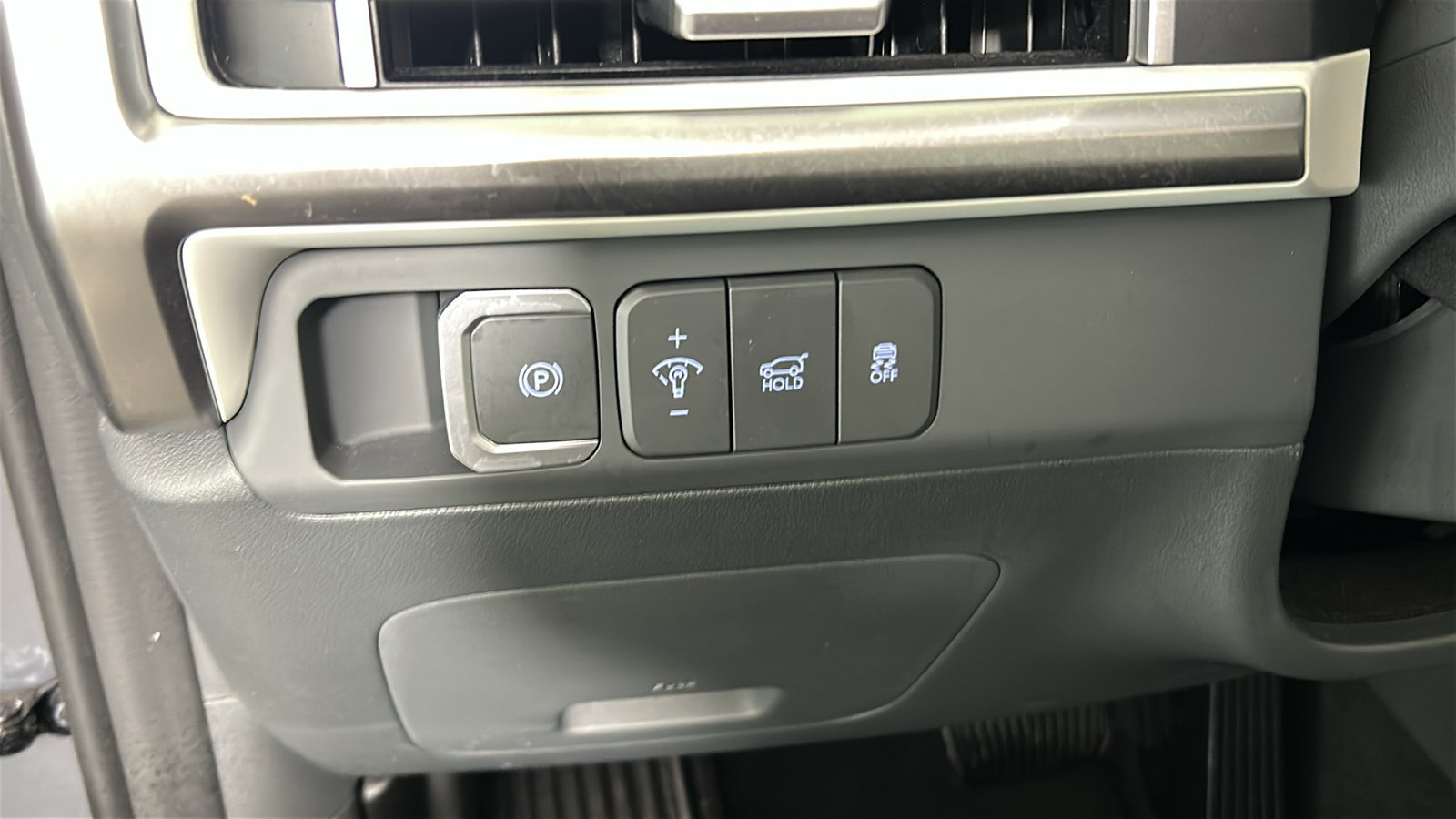 Used 2024 Hyundai Santa Fe SEL AWD/4WD image 24