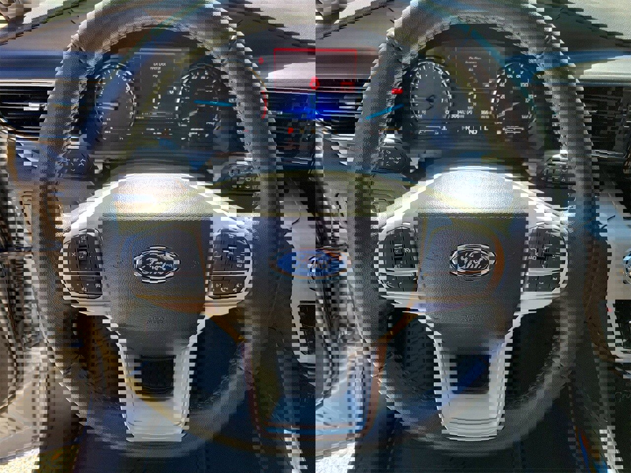 Used 2023 Ford Explorer XLT w/ Equipment Group 202A image 20