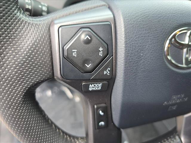 Used 2019 Toyota Tacoma TRD Sport AWD/4WD image 17