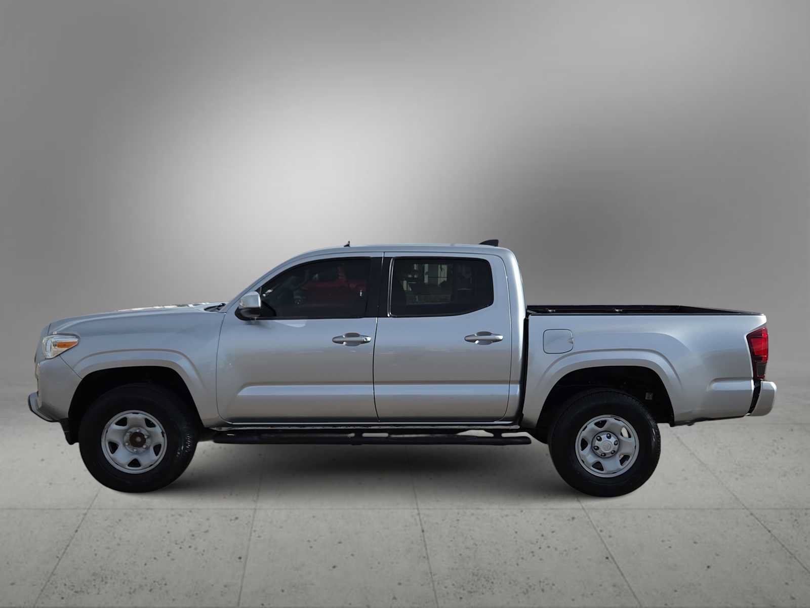 Used 2022 Toyota Tacoma SR w/ SR Convenience Package RWD image 5