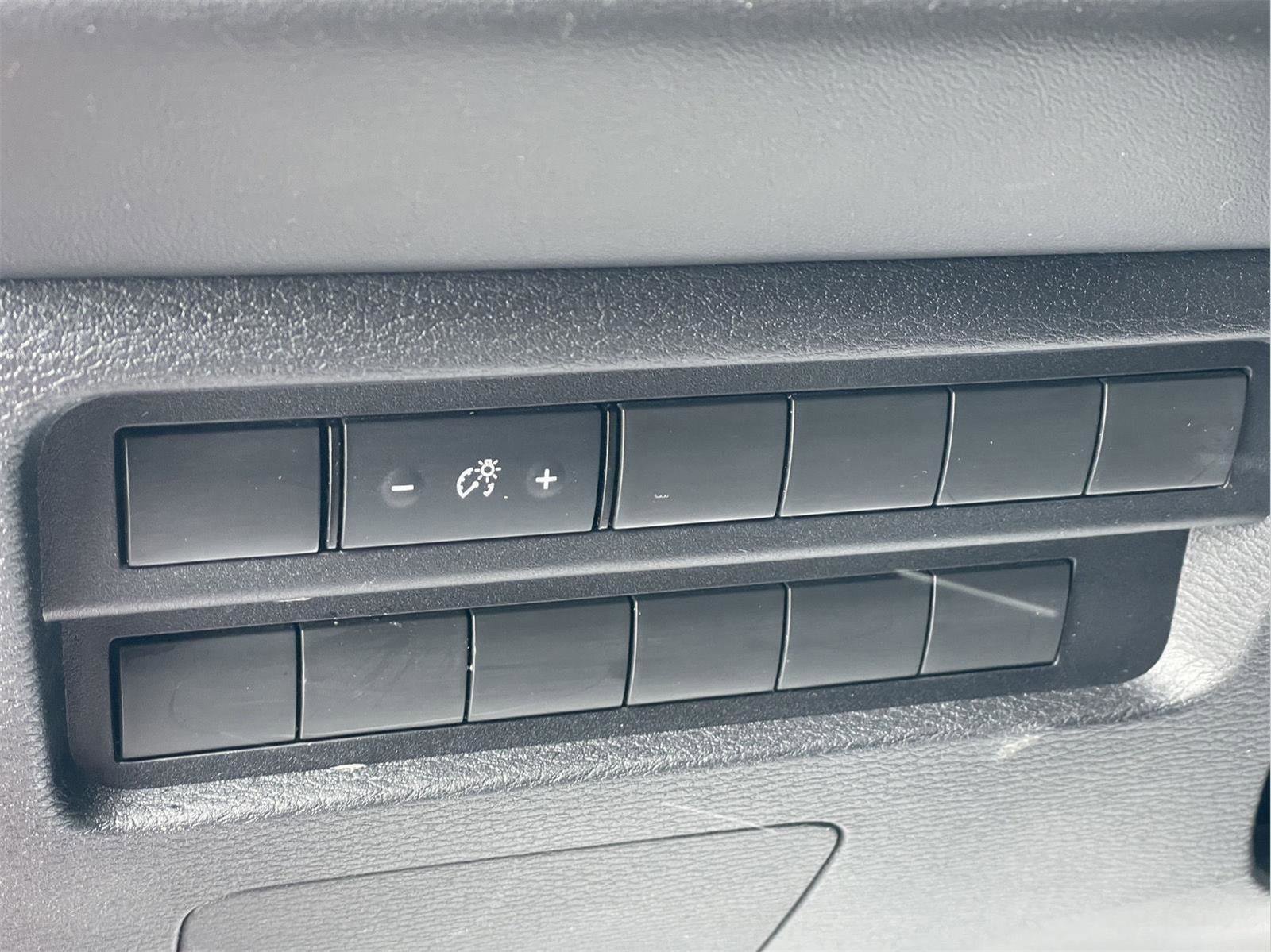 Used 2022 Mitsubishi Outlander ES image 24