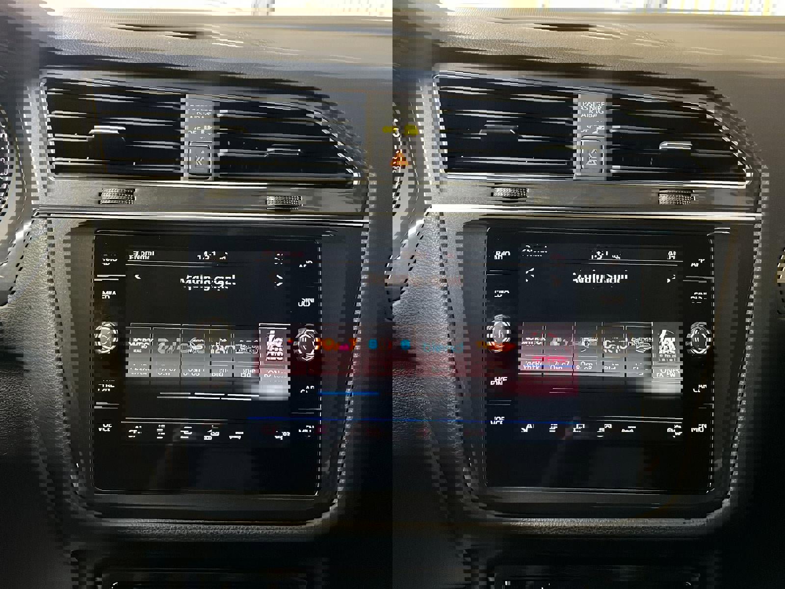 Used 2018 Volkswagen Tiguan SE image 21