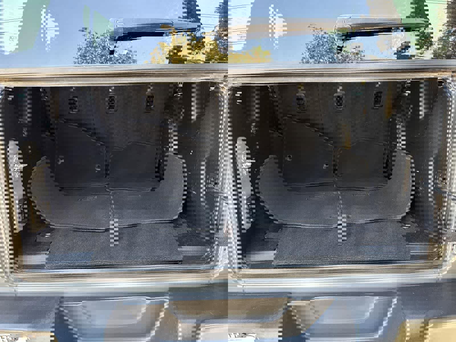 Used 2022 Jeep Wrangler Unlimited Sahara image 26