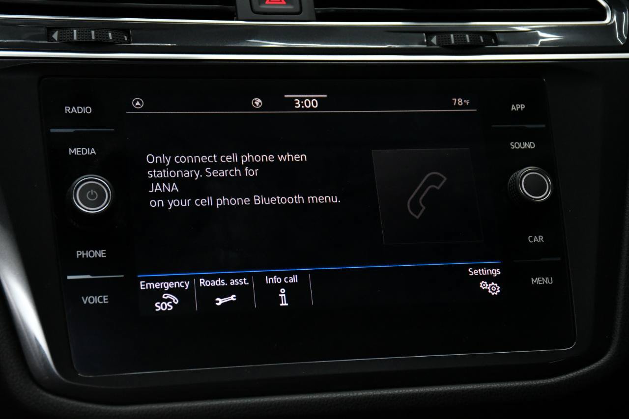 Used 2023 Volkswagen Tiguan SE R-Line FWD image 27
