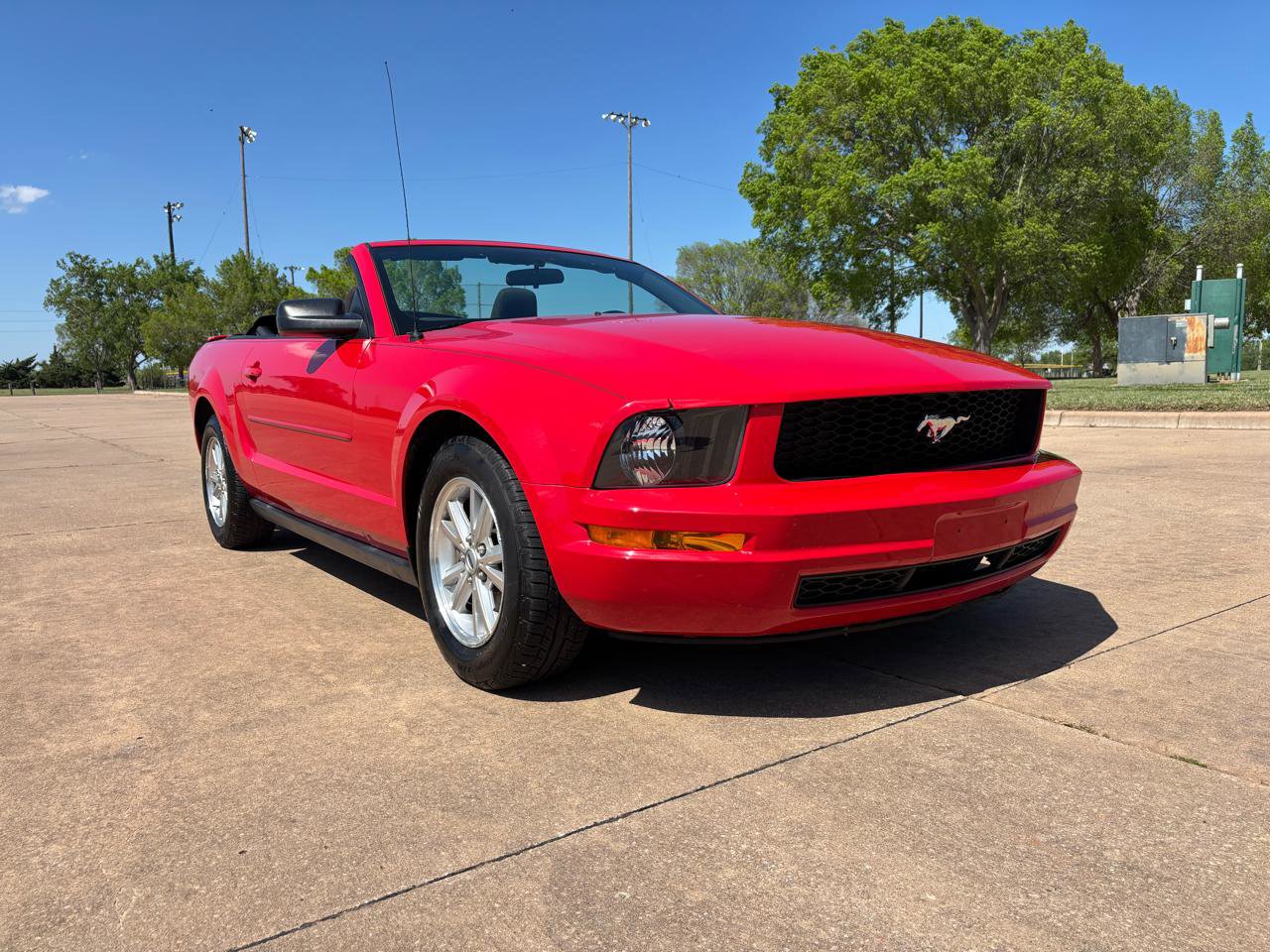 Used 2007 Ford Mustang Premium RWD image 33