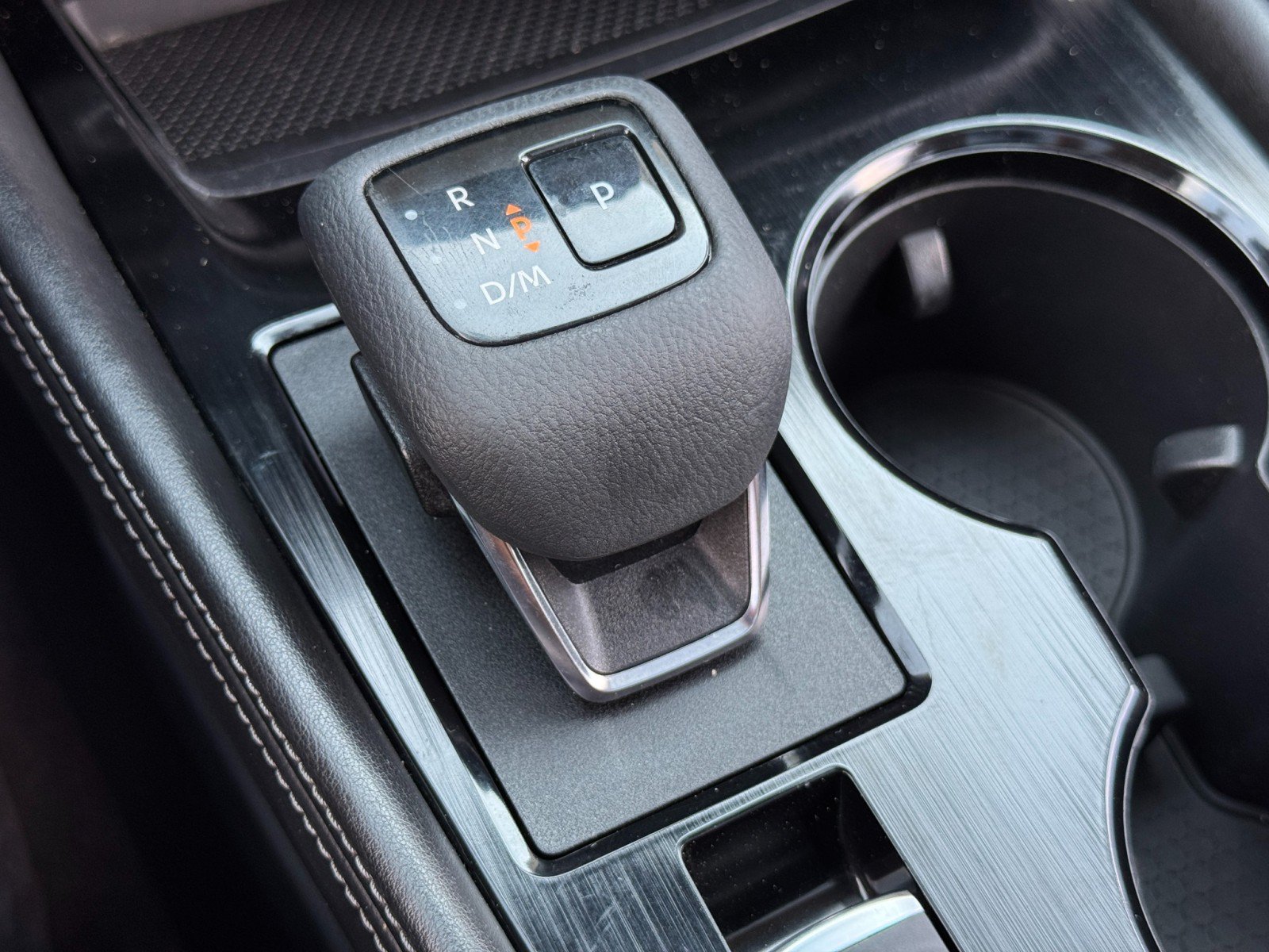 Used 2022 Nissan Rogue SL FWD image 28