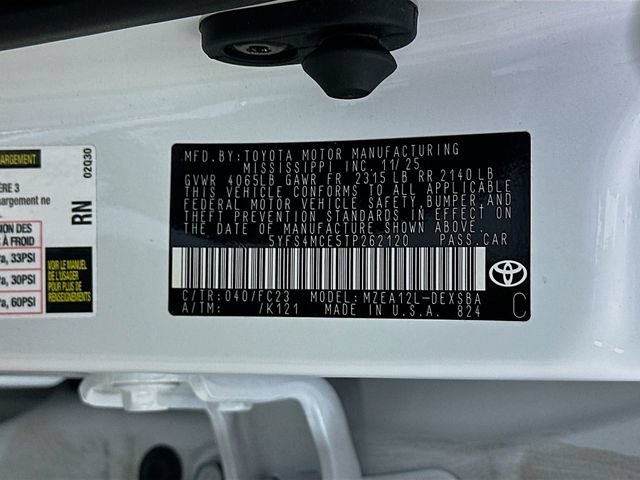 Used 2026 Toyota Corolla SE FWD image 32