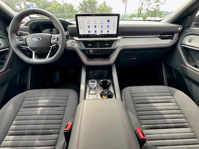 New 2026 Ford Explorer ST-Line w/ ST-Line Street Pack AWD/4WD image 23