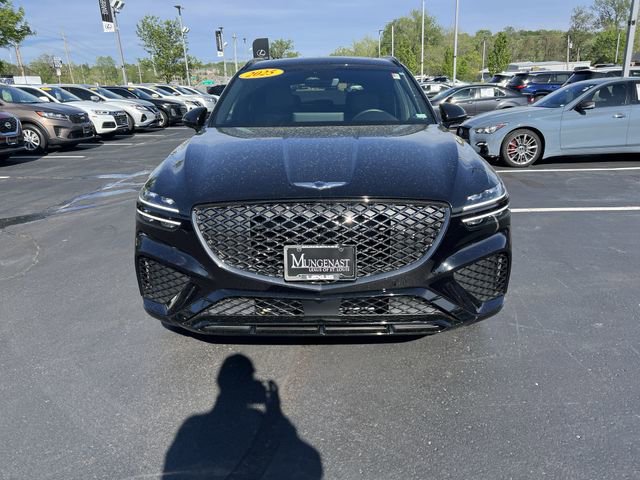 Used 2025 Genesis GV70 3.5T Sport AWD/4WD image 7