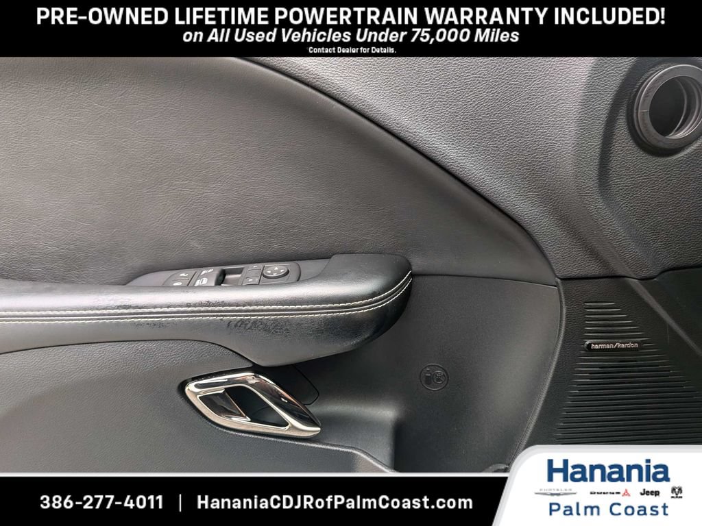 Used 2016 Dodge Challenger SRT Hellcat RWD image 27