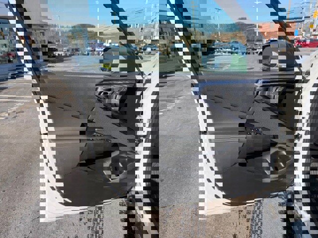 Certified 2025 BMW X3 xDrive30i w/ Premium Package image 12