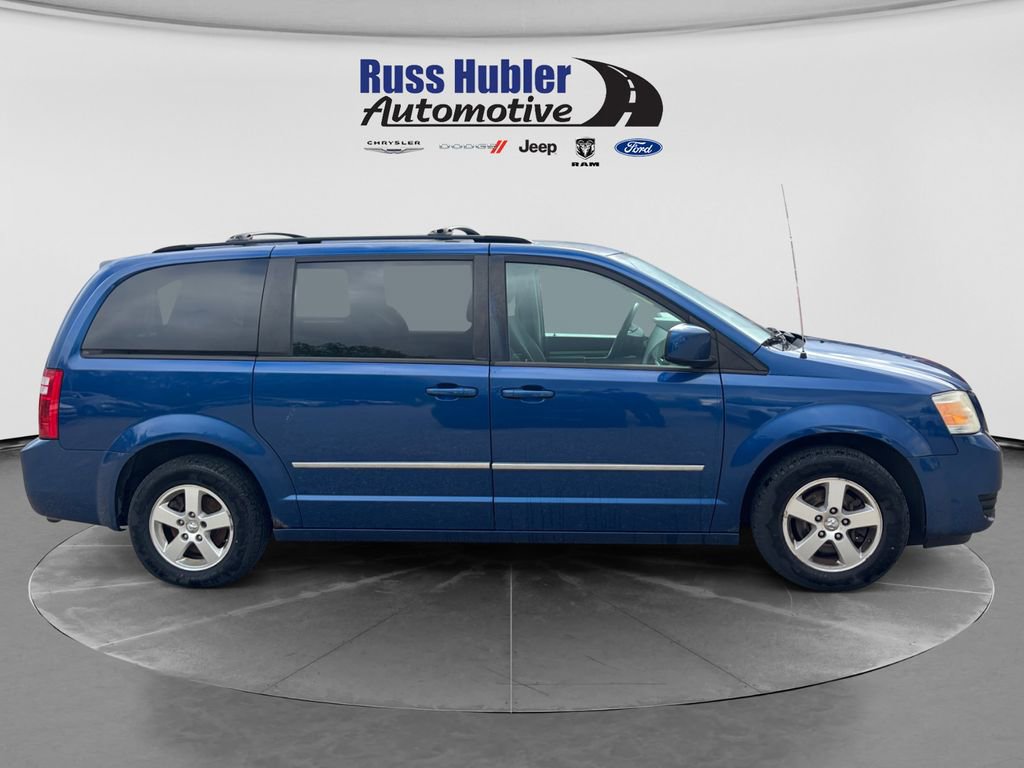 Used 2010 Dodge Grand Caravan SXT FWD image 7