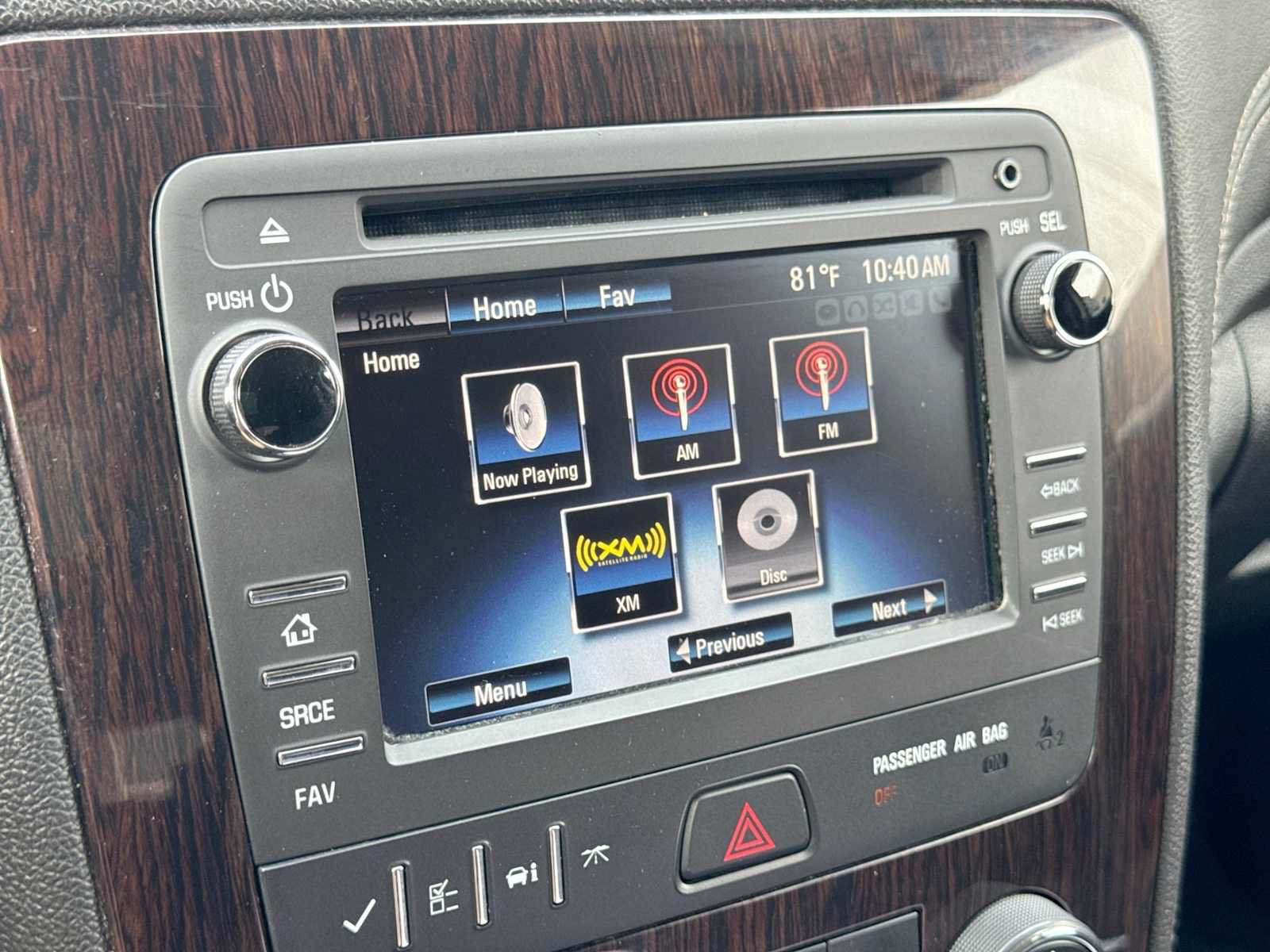 Used 2017 Chevrolet Traverse LT FWD image 29