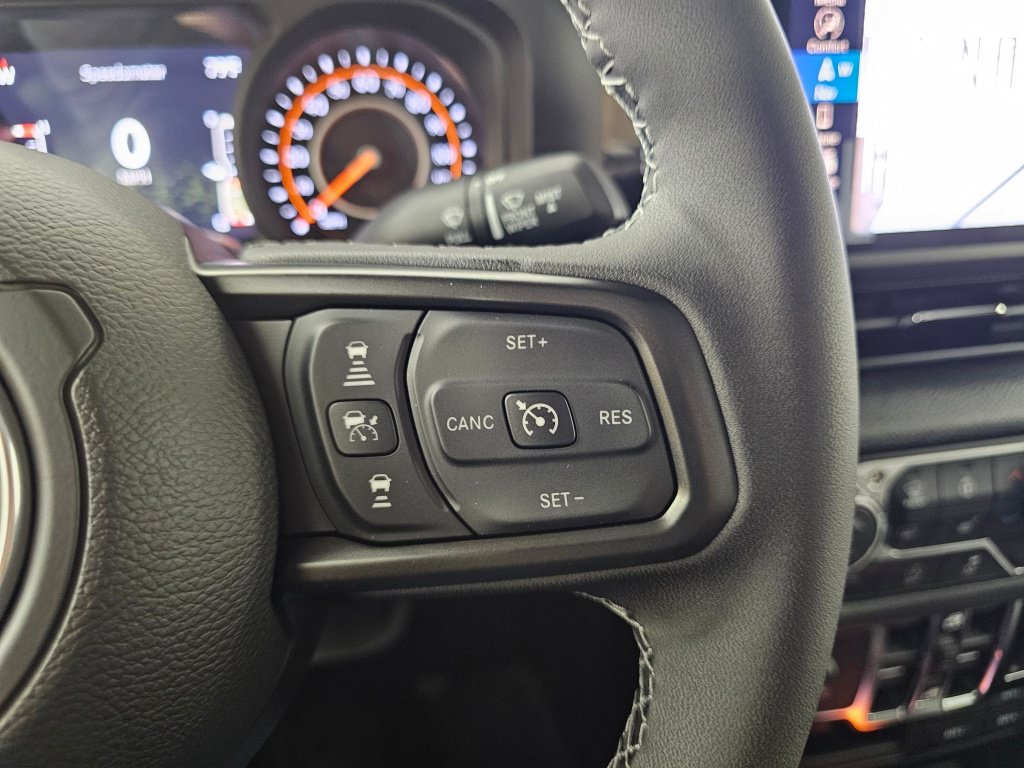 New 2026 Jeep Gladiator Sport AWD/4WD image 31
