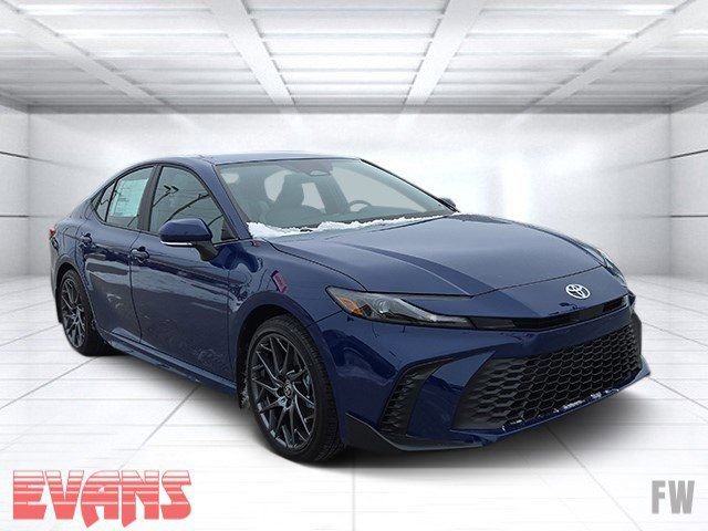 New 2026 Toyota Camry SE w/ Convenience Package