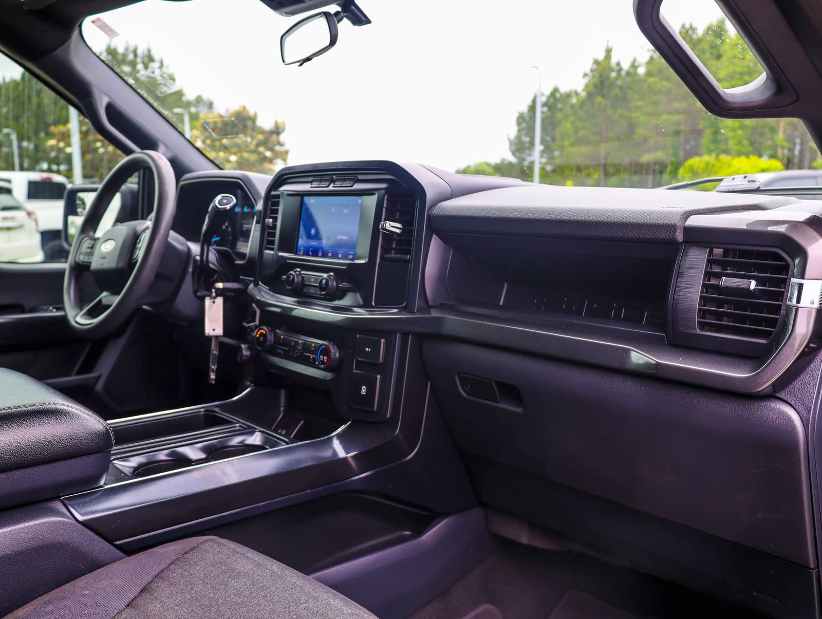 Used 2022 Ford F150 XL w/ STX Appearance Package RWD image 15