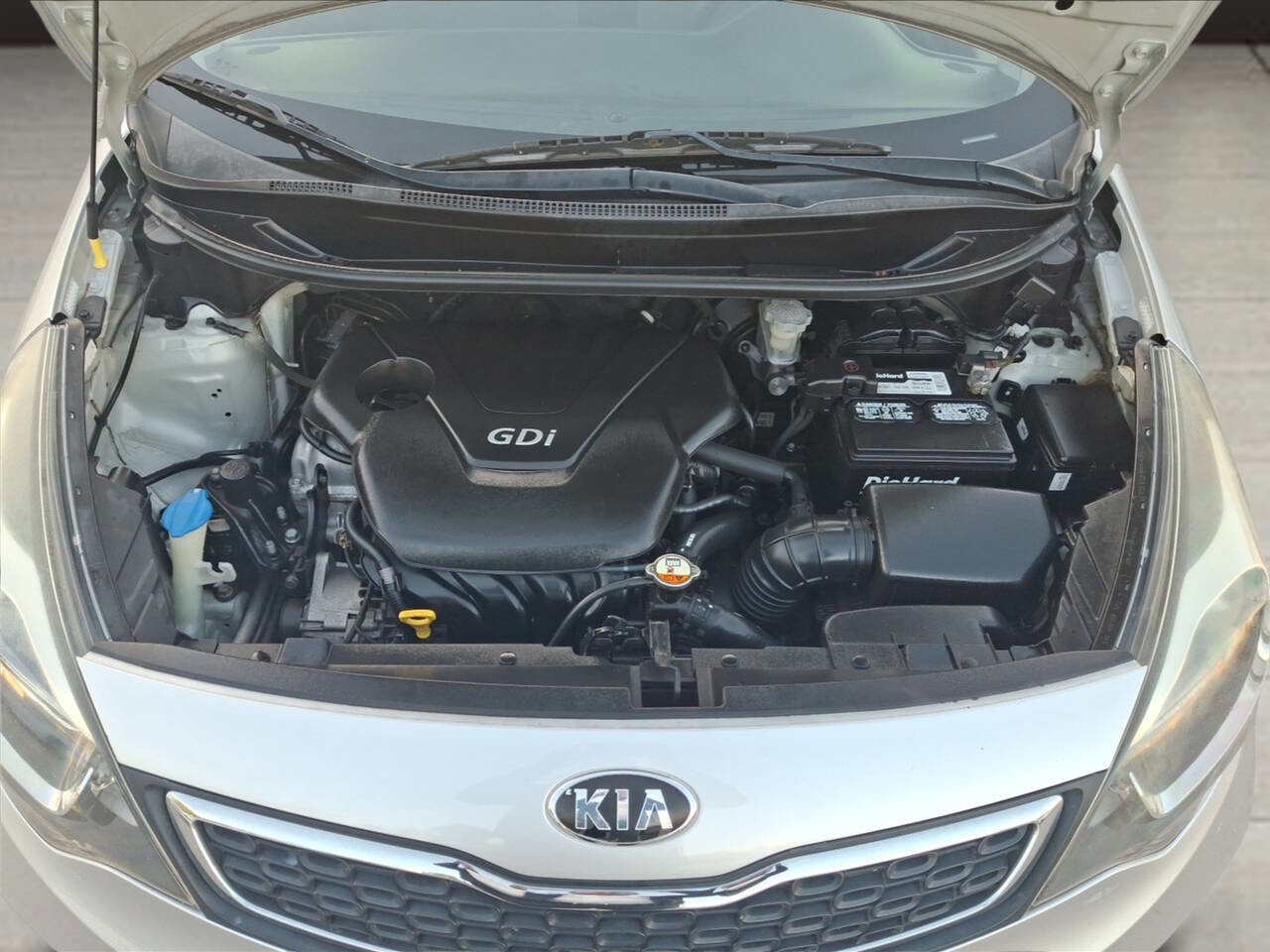 Used 2013 Kia Rio EX w/ Convenience Pkg image 4