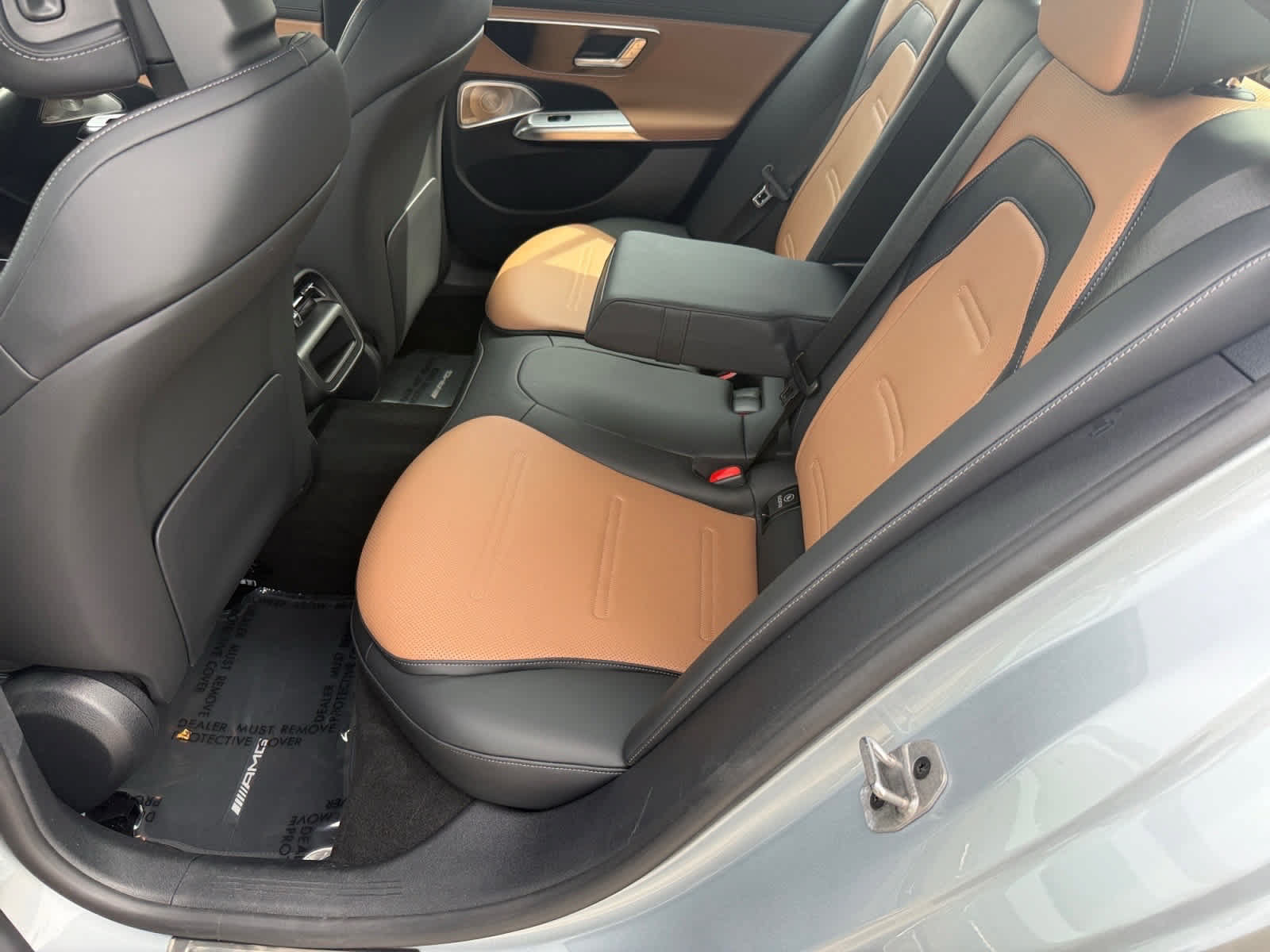 Certified 2025 Mercedes-Benz E 53 AMG e 4MATIC Sedan image 11