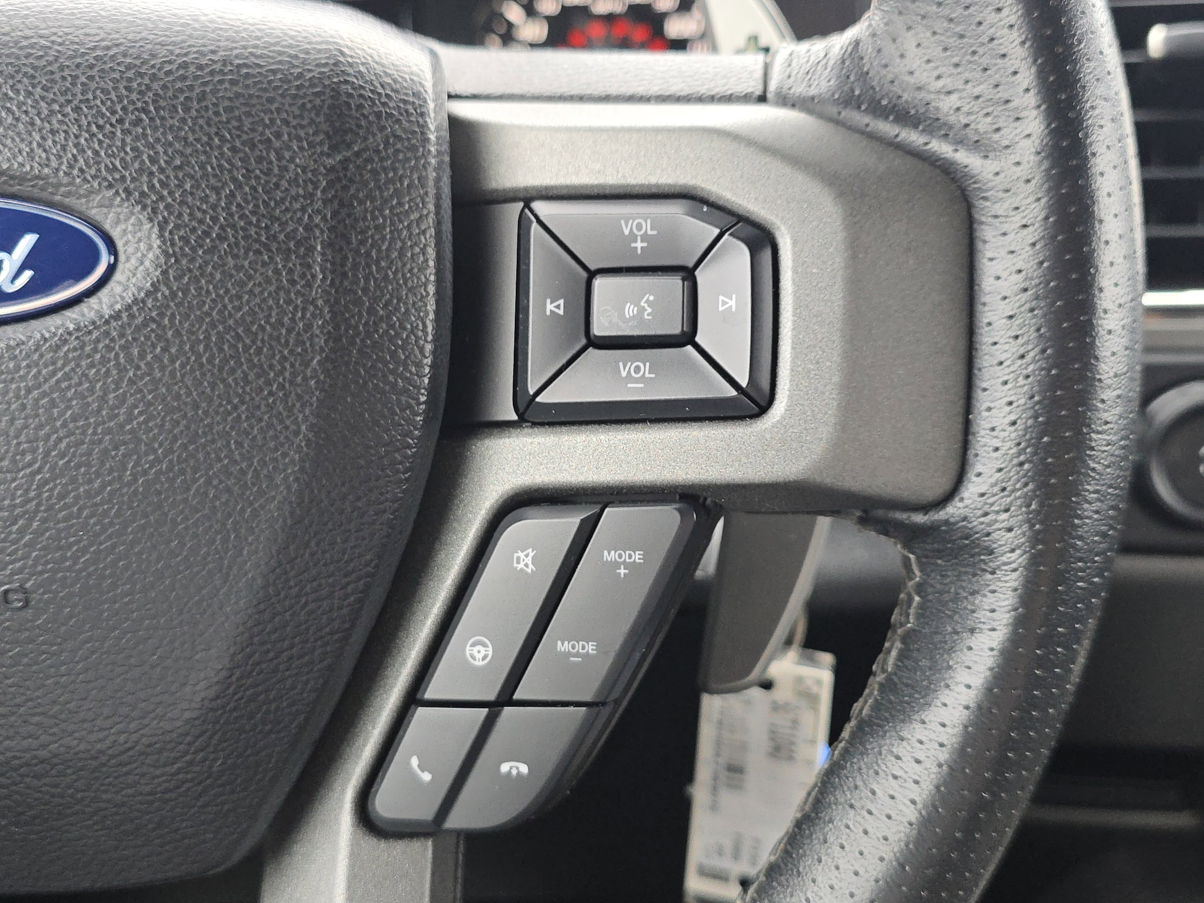 Used 2020 Ford F150 Raptor image 5