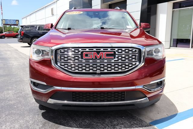 Used 2018 GMC Acadia Denali w/ Technology Package FWD image 2