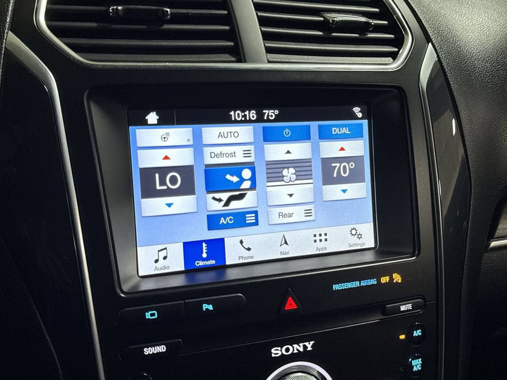 Used 2019 Ford Explorer Limited w/ Class III Trailer Tow Package FWD image 17