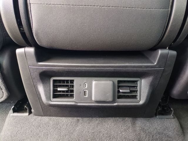 Used 2026 Chevrolet Silverado 1500 LT RWD image 30