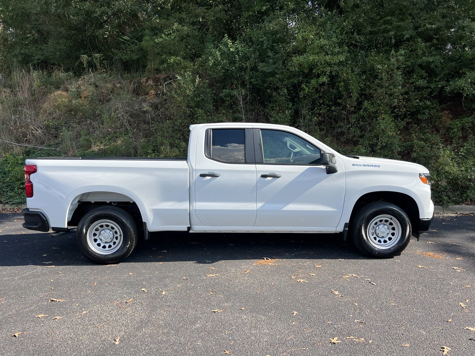 New 2025 Chevrolet Silverado 1500 W/T w/ WT Value Package image 6