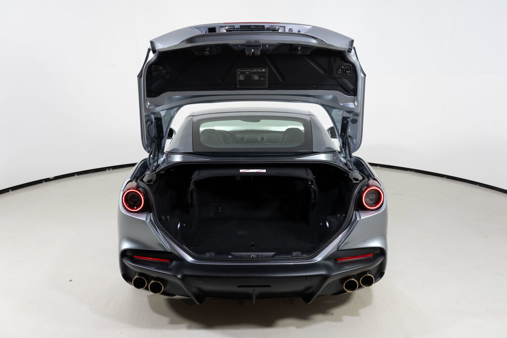 Used 2022 Ferrari Portofino M image 28
